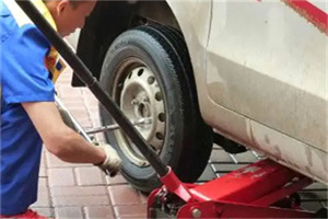 扎兰屯附近拖车24小时服务热线电话